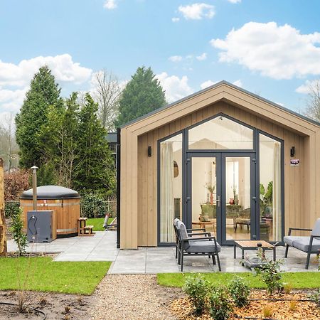 Veluwepark De Bosgraaf | Comfort Met Hottub Lieren Exterior photo