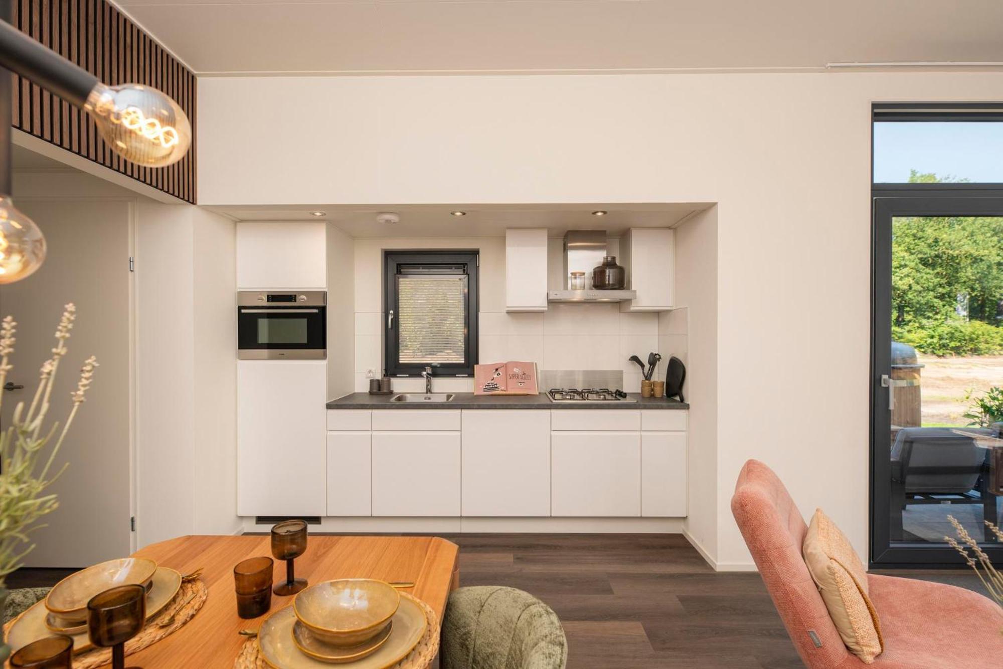 Veluwepark De Bosgraaf | Comfort Met Hottub Lieren Room photo