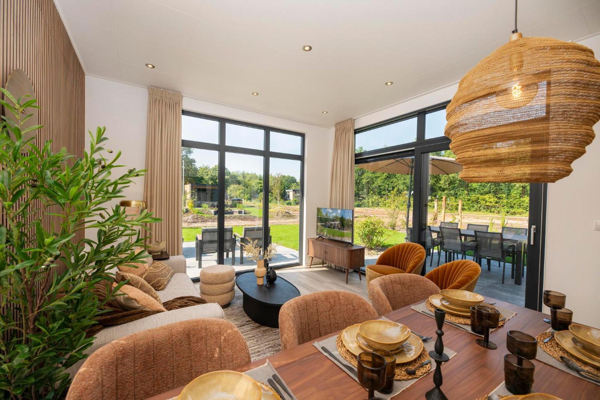 Veluwepark De Bosgraaf | Comfort Met Hottub Lieren Room photo